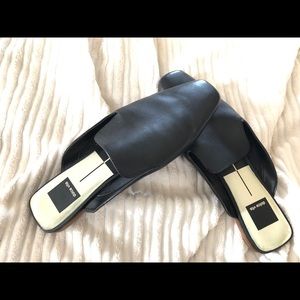 Dolce Vita flat mules